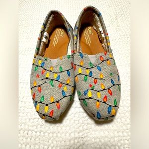 TOMS Fleece-Lined Christmas Glow Lights Flats